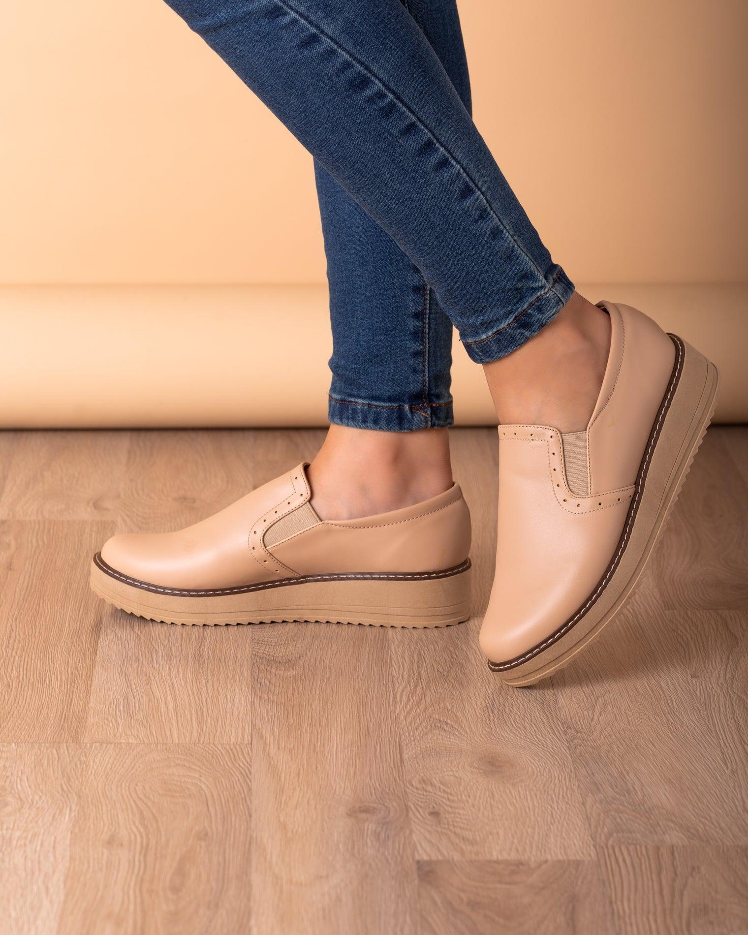 MOCASINES MUJER FERRARA BEIGE - 1