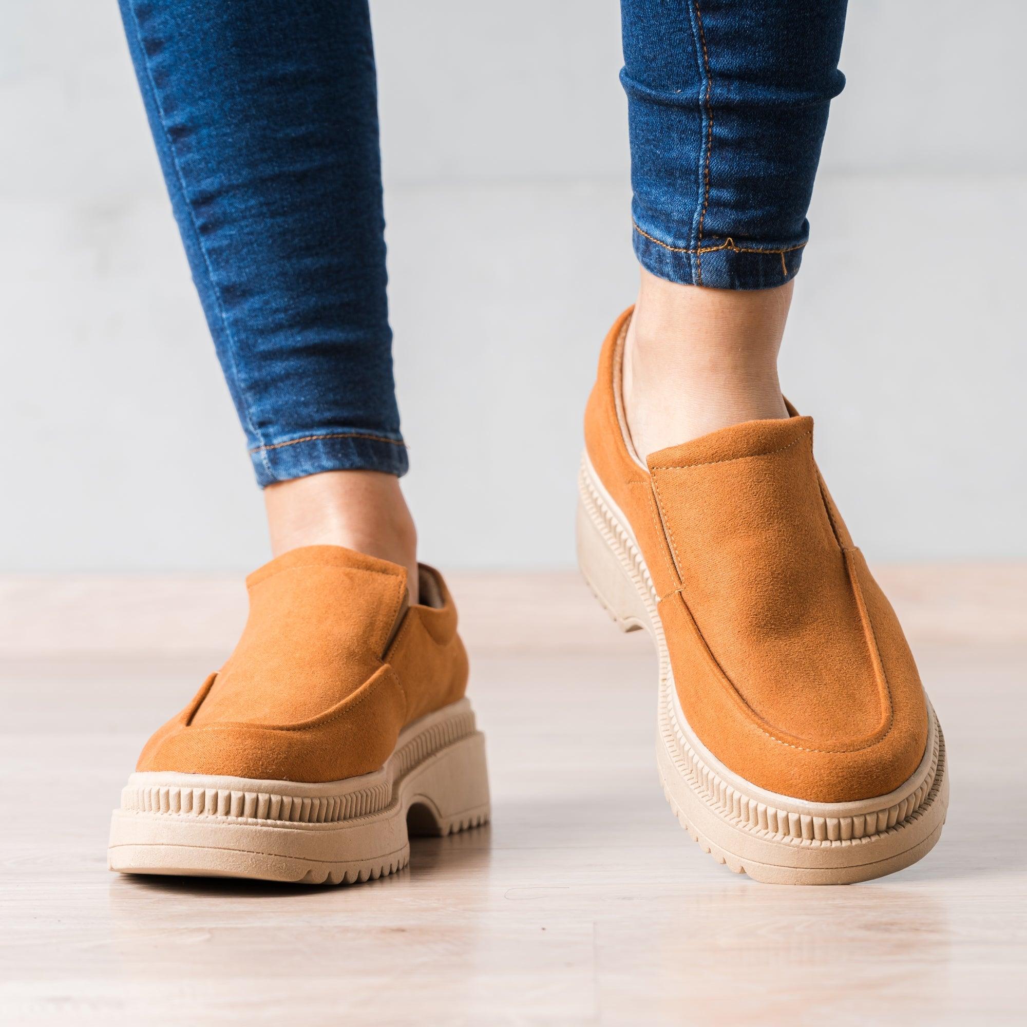 MOCASINES MUJER SERQUET CAMEL GAMUZA - 2