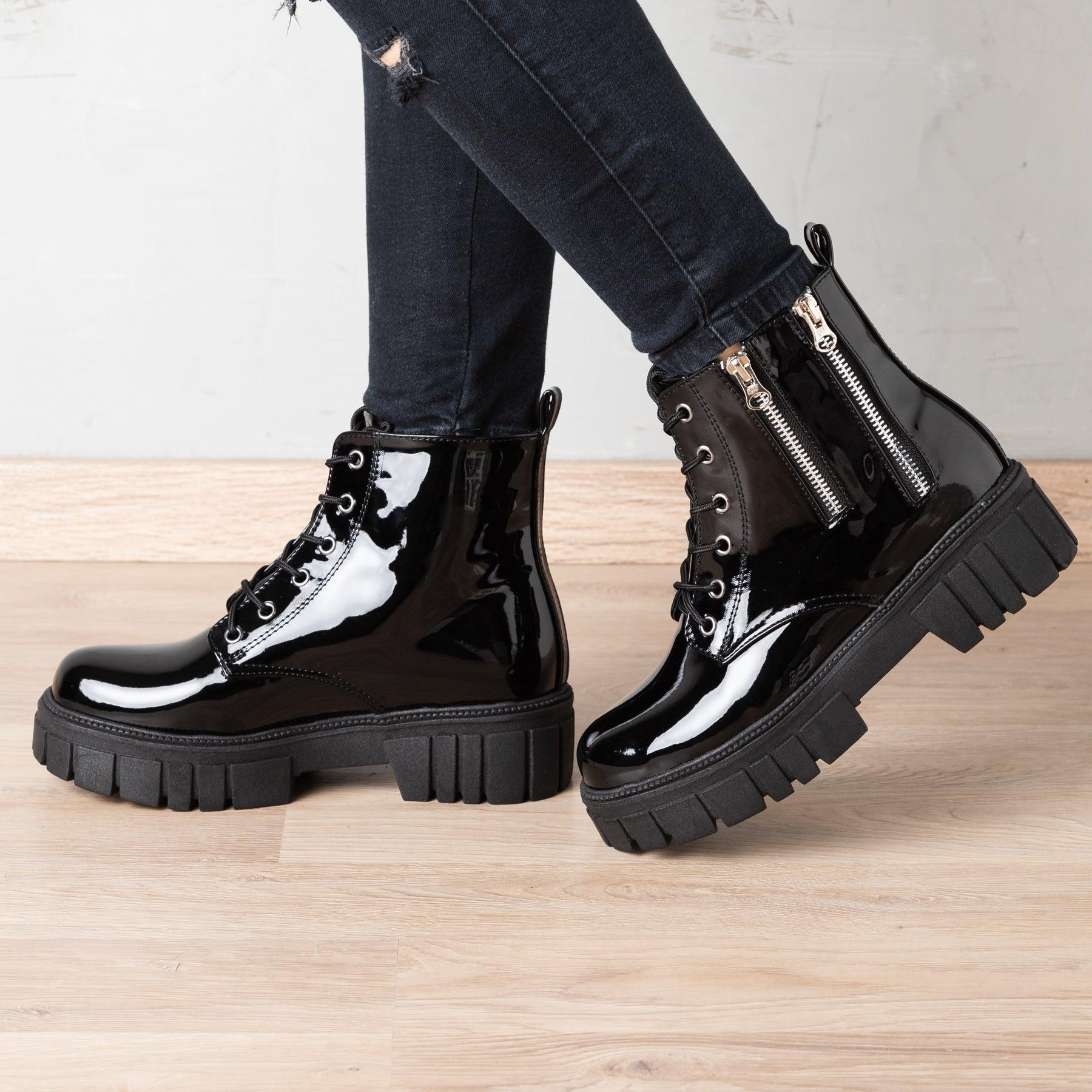 BOTAS MUJER SHINNY NEGRO CHAROL - 1