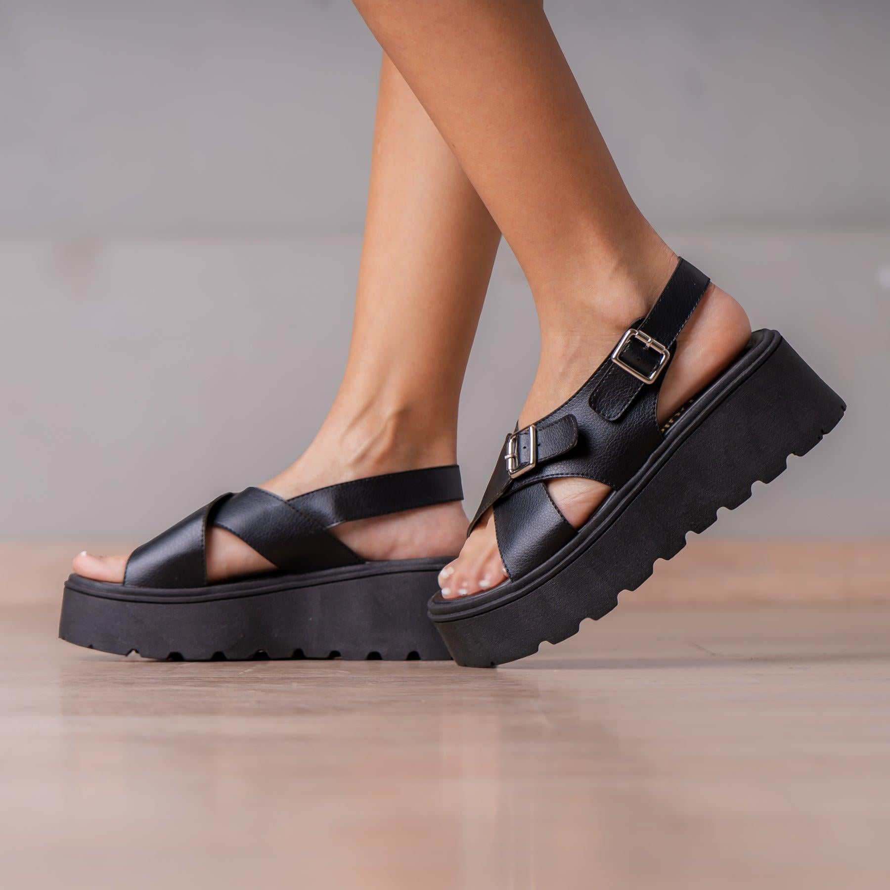 SANDALIAS CASUALES MUJER ALESIO NEGRO - 1