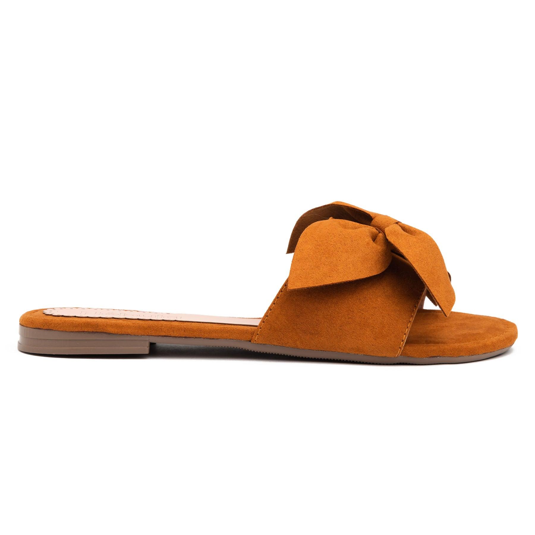 SANDALIAS CASUALES MUJER FLOR CAMEL - 2