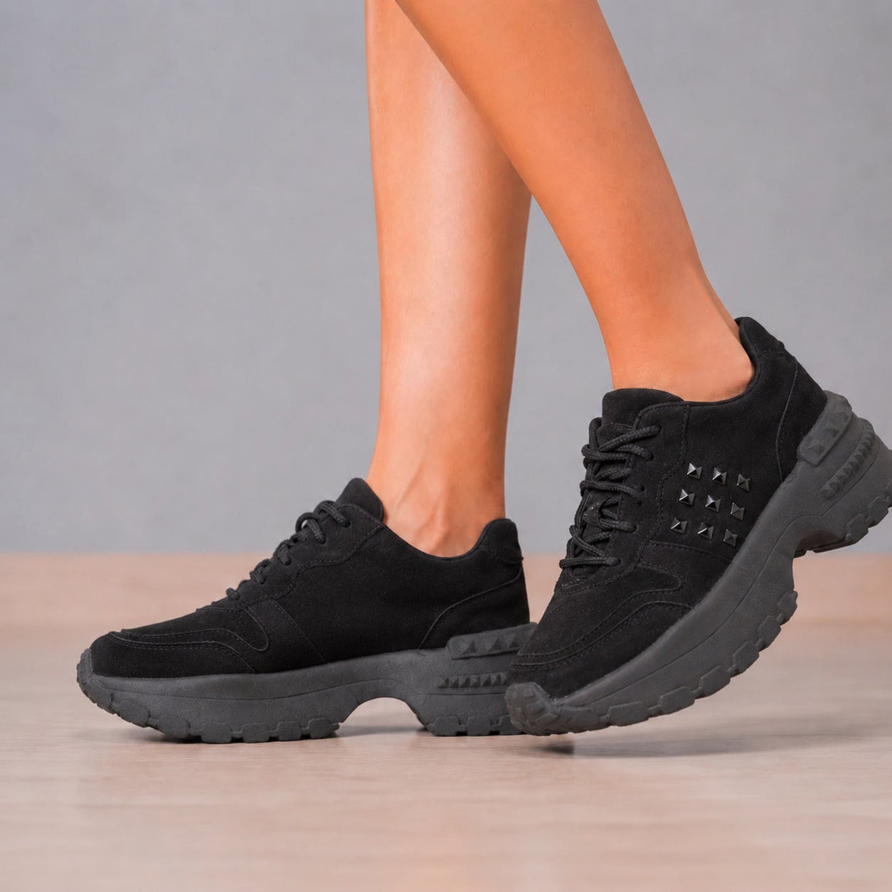 ZAPATILLAS URBANAS MUJER TALAVERA NEGRO GAMUZA - 1