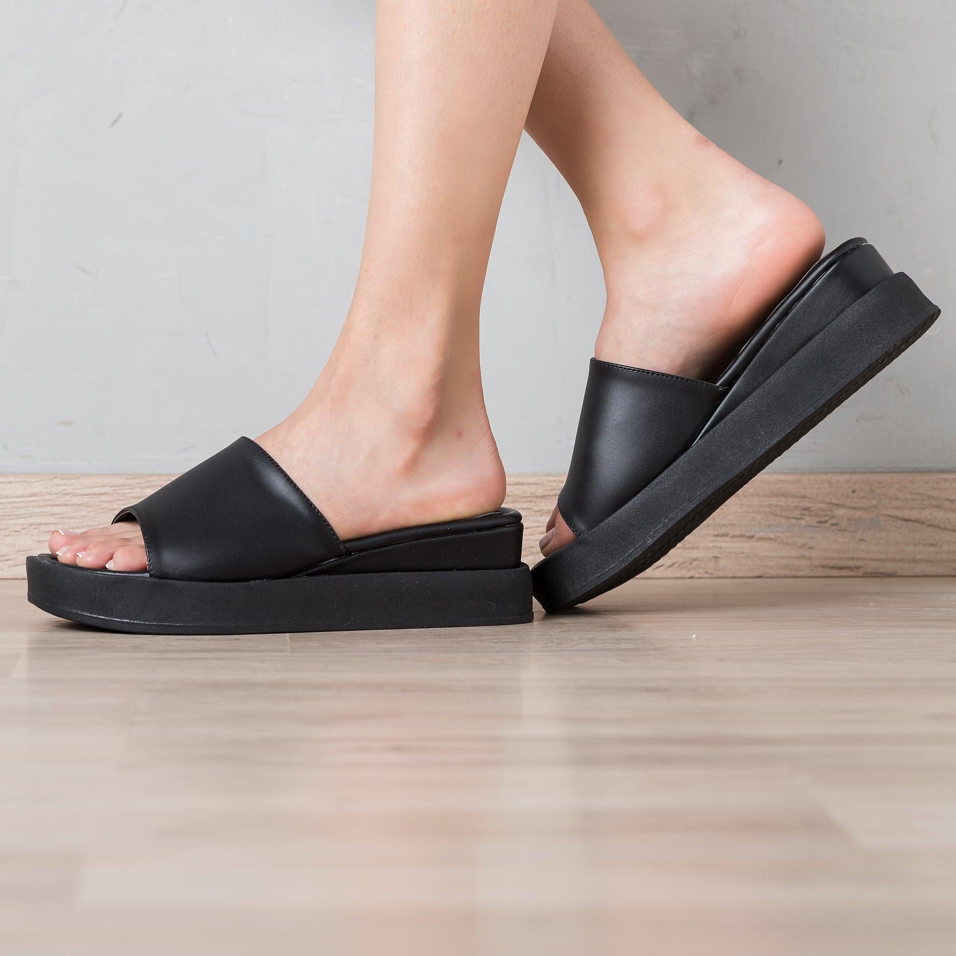 SANDALIAS CASUALES MUJER KIRA NEGRO - 1