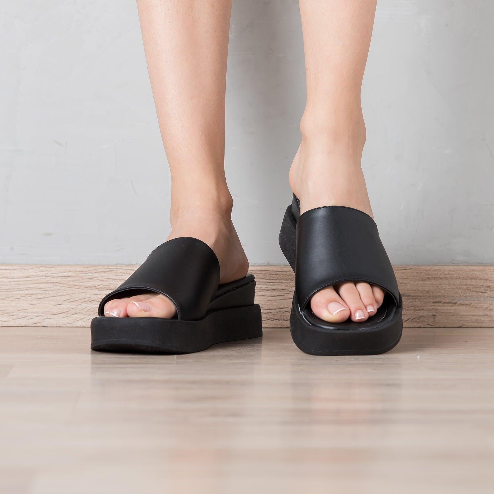 SANDALIAS CASUALES MUJER KIRA NEGRO - 2