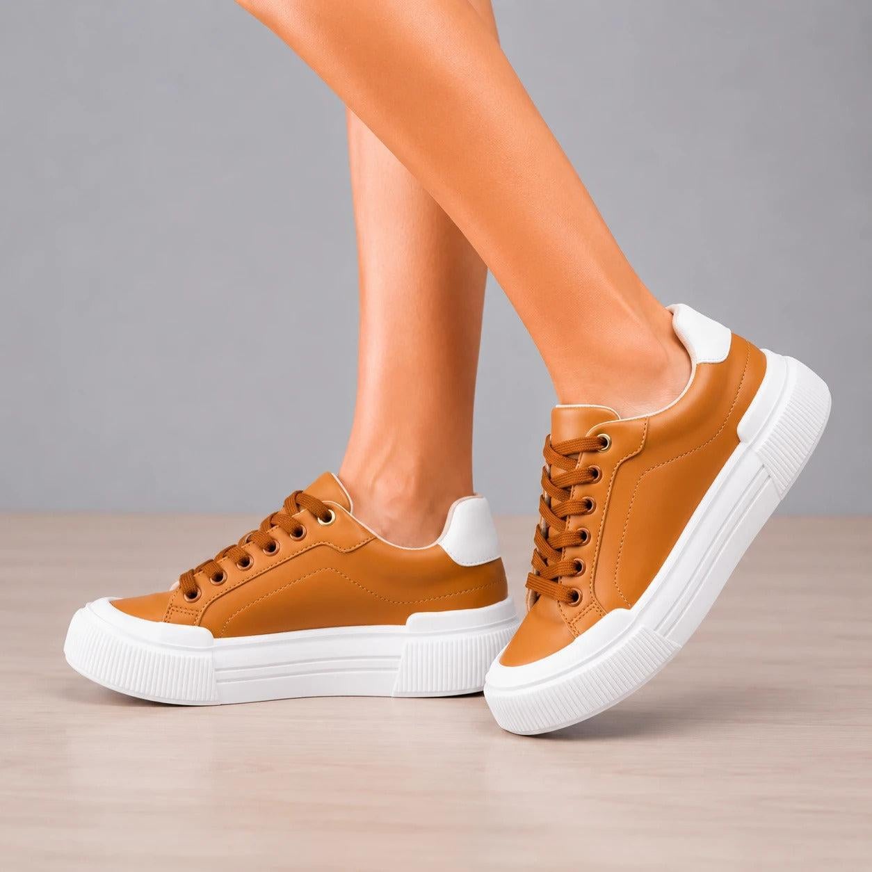 ZAPATILLAS URBANAS MUJER KHALEESI MARRON - 1
