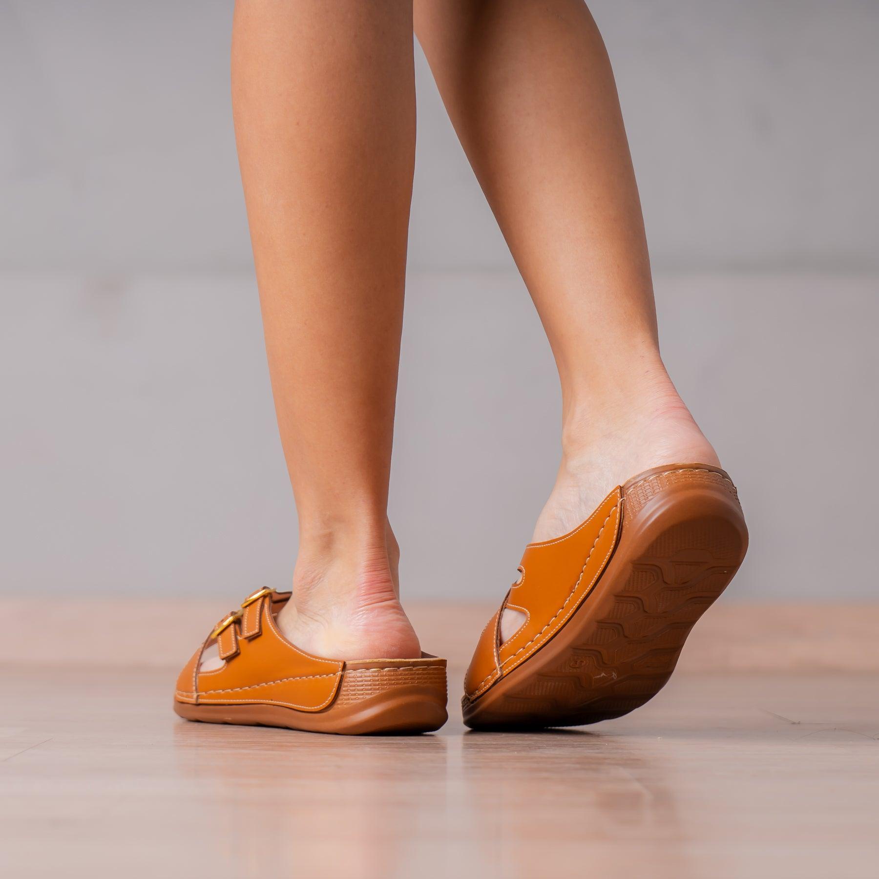 SANDALIAS CASUALES MUJER HERINODES CAMEL - 3