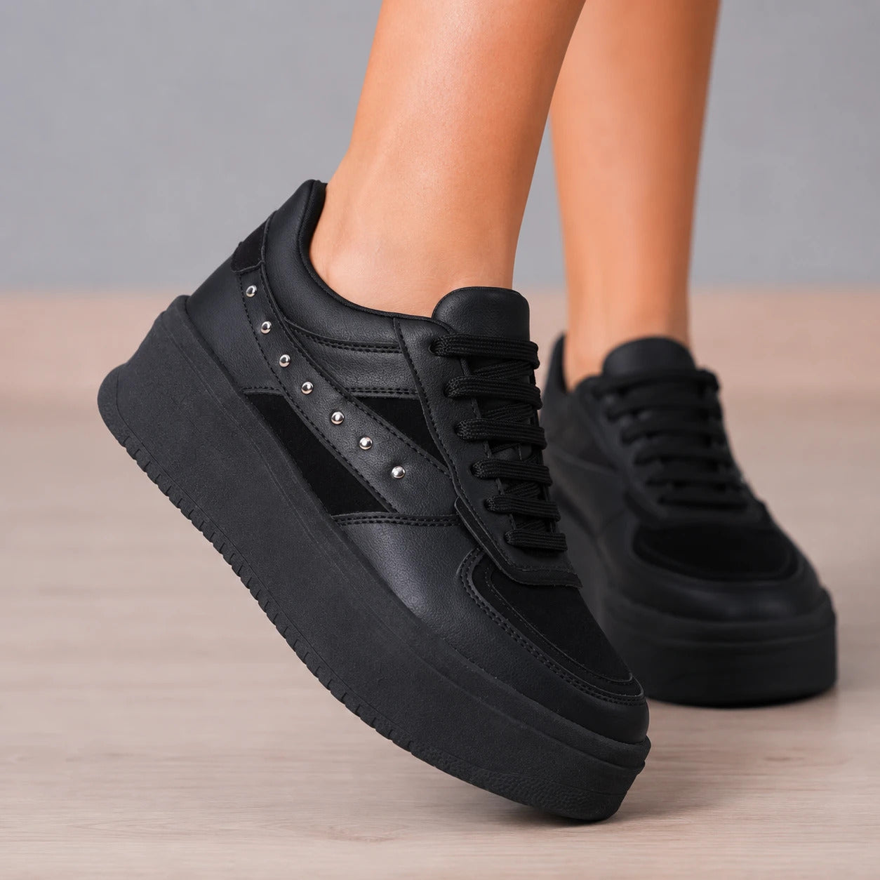 ZAPATILLAS URBANAS MUJER CORDOBA NEGRO - 1