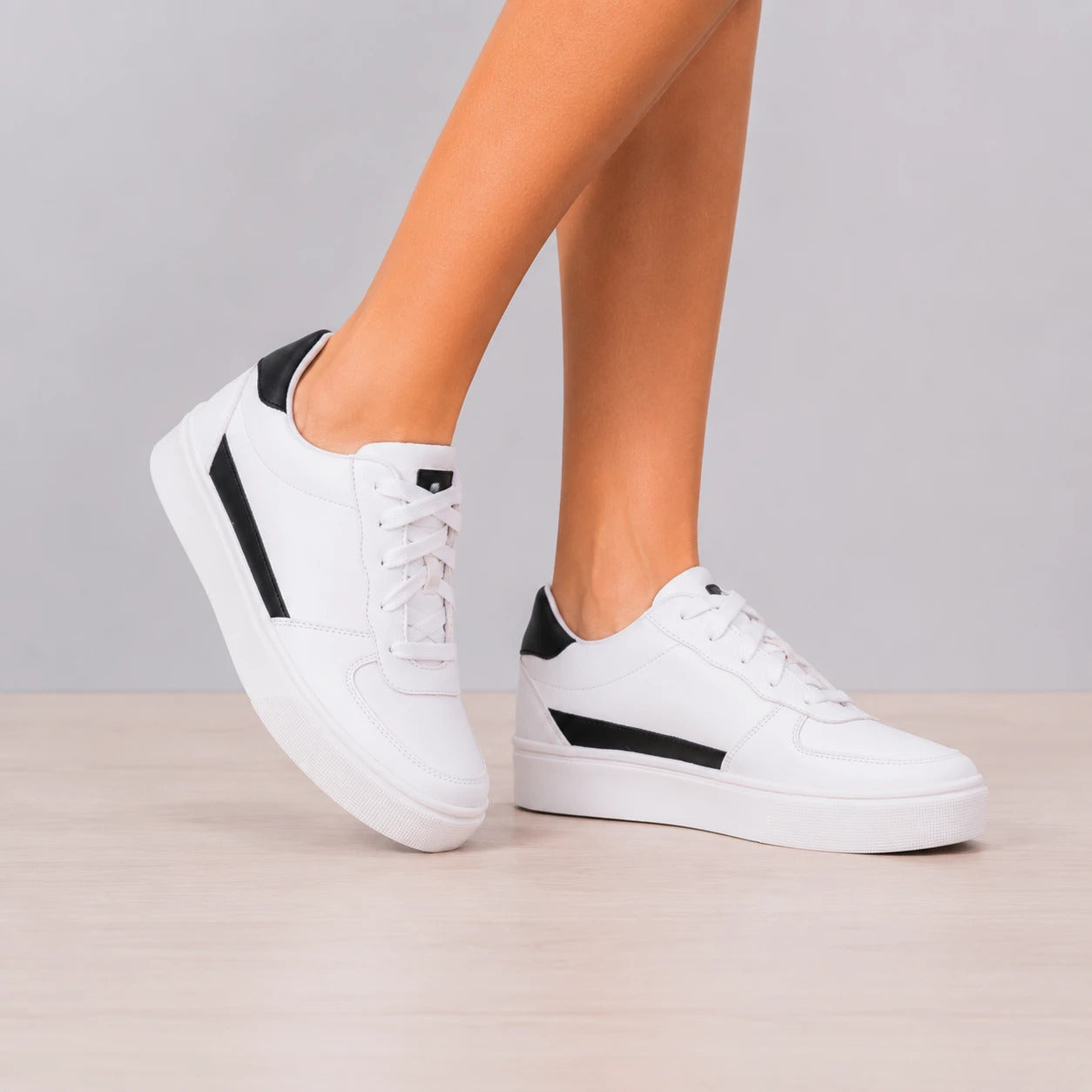 ZAPATILLAS URBANAS MUJER LINE NEGRO - 6