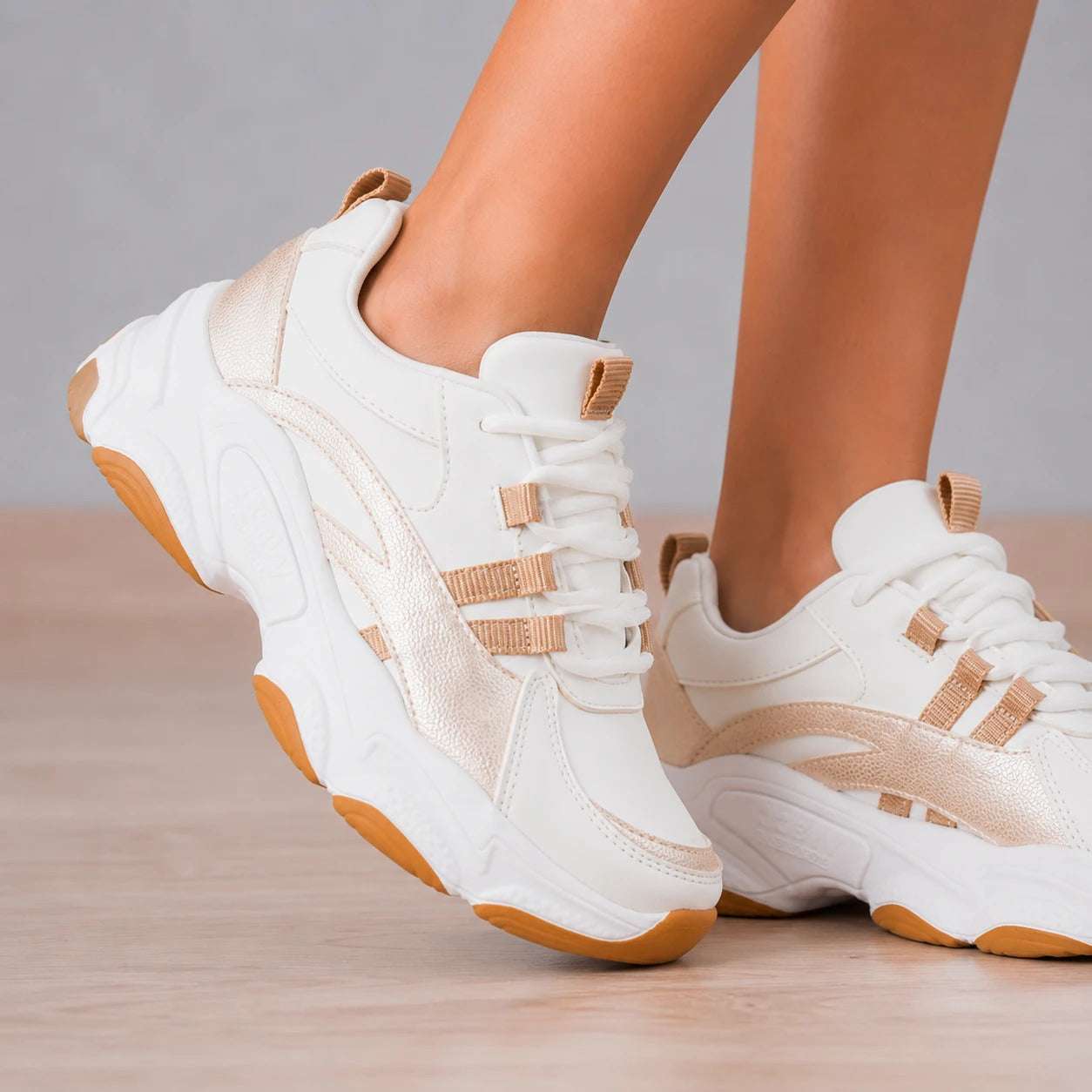 ZAPATILLAS URBANAS MUJER MUNICH BEIGE - 1