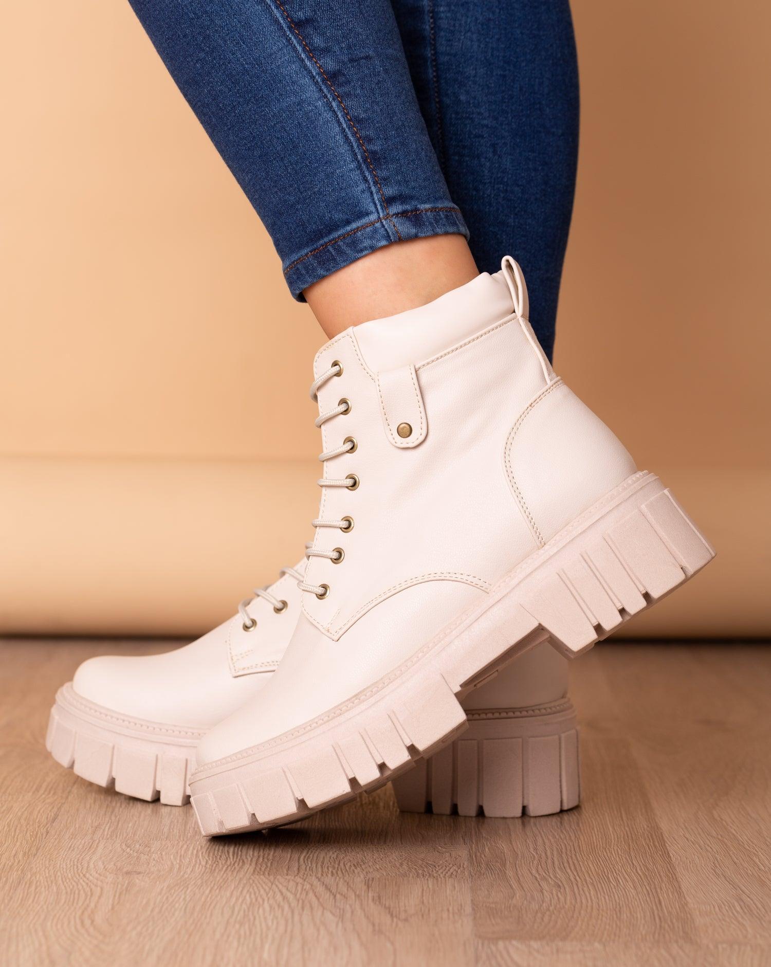 BOTAS MUJER HOBART NUDE - 1