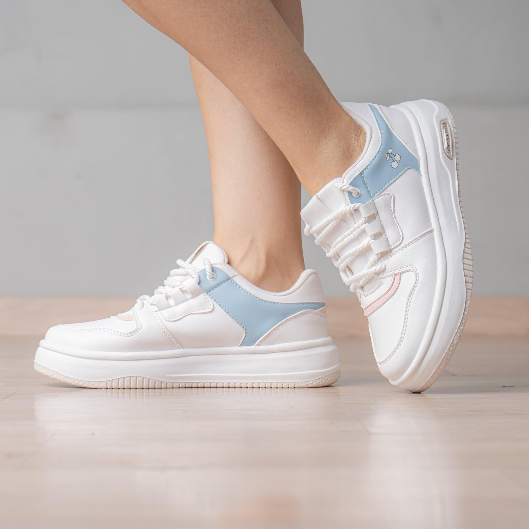 ZAPATILLAS URBANAS MUJER CHERRY CELESTE - 1