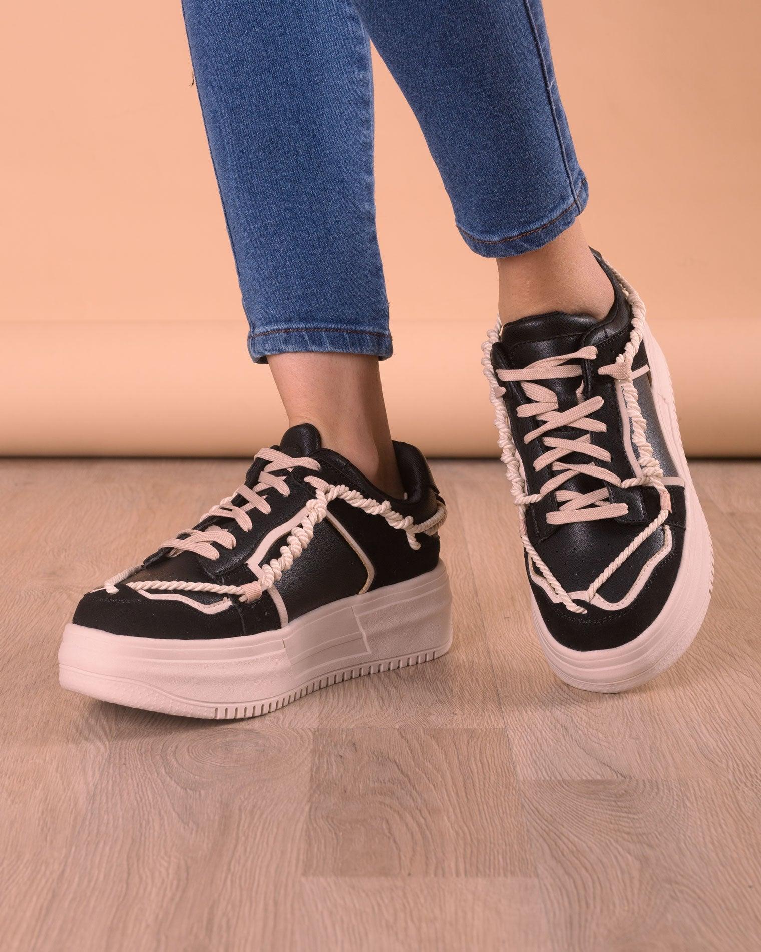ZAPATILLAS URBANAS MUJER LIZ NEGRO - 1