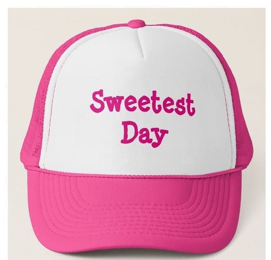 GORRA SWEETEST DAY ROSADO - 1