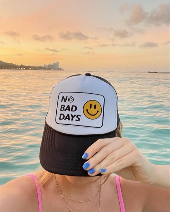 GORRA NO BAD DAYS NEGRO - 1