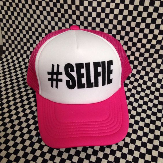 GORRA SELFIE ROSADO - 1