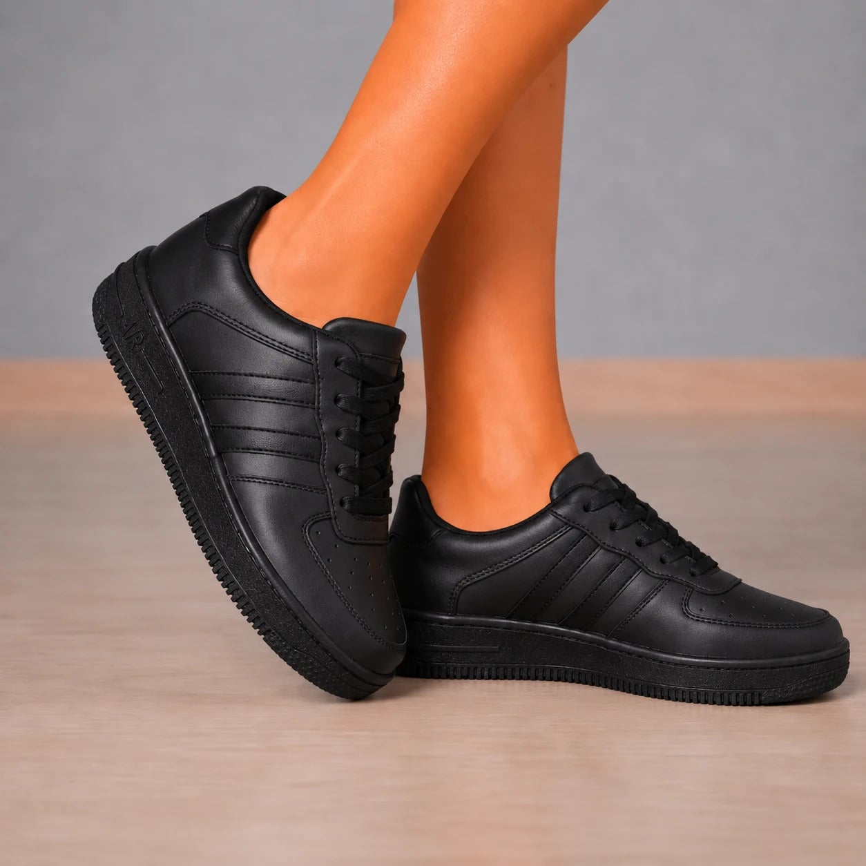 ZAPATILLAS URBANAS MUJER SISAK - NEGRO TOTAL - 1