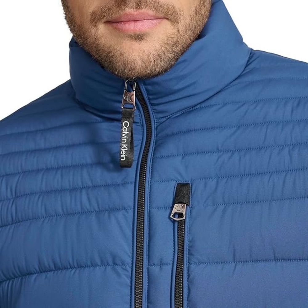 CASACA CALVIN KLEIN RESISTANT PUFFER - AZUL CLARO - 6