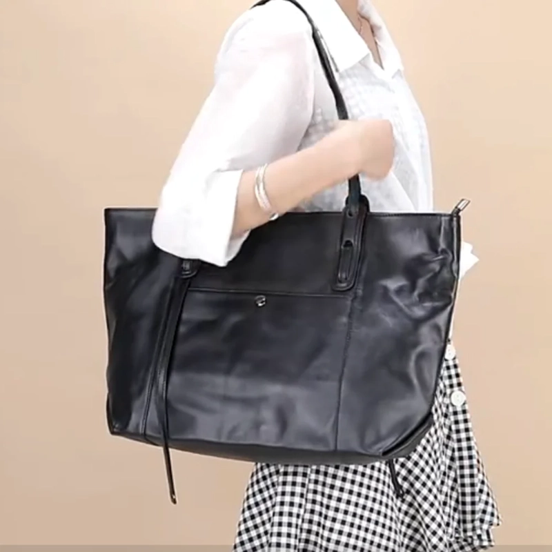 BOLSO DE CUERO VACUNO 8175 DE AMPLIA CAPACIDAD - 1