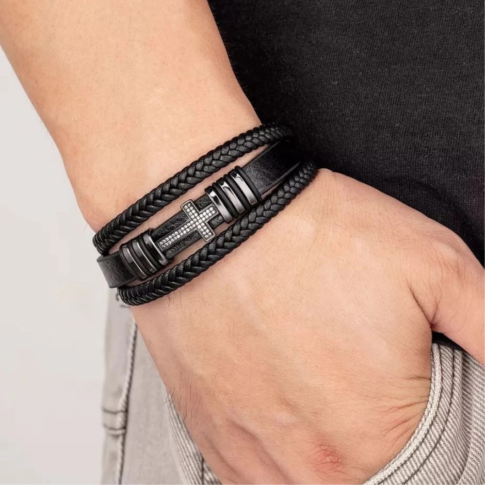 PULSERA DE CUERO CRUZ NEGRA 21 CM - 2