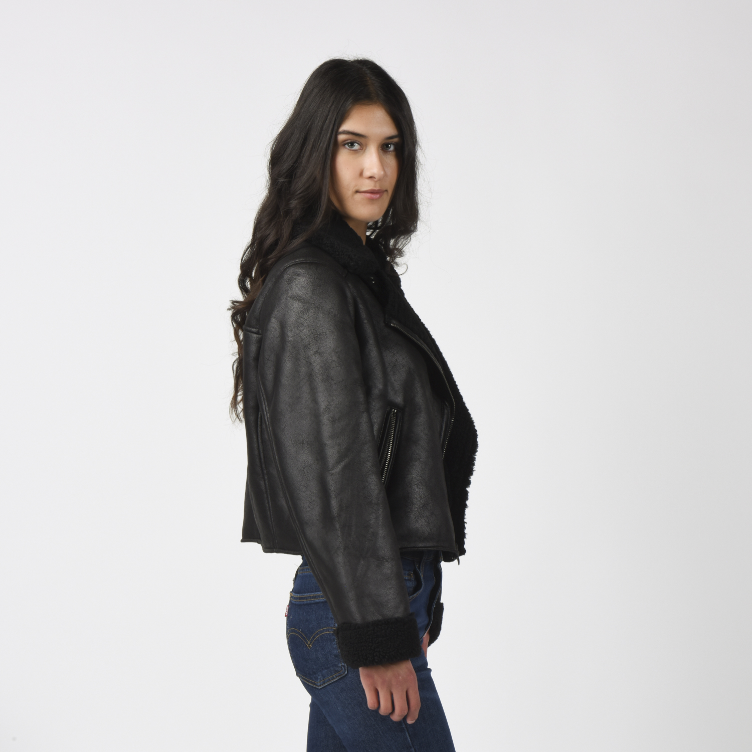 CASACA MUJER SHERPA SHORT MOTO NEGRO LEVIS 59544-0716 - 2