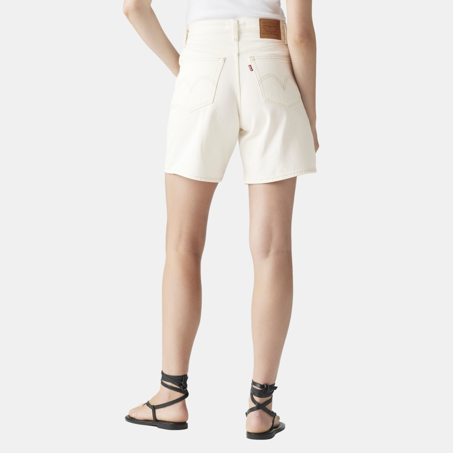 SHORTS MUJER HIGH BAGGY BEIGE LEVIS A9311-0007 - 4