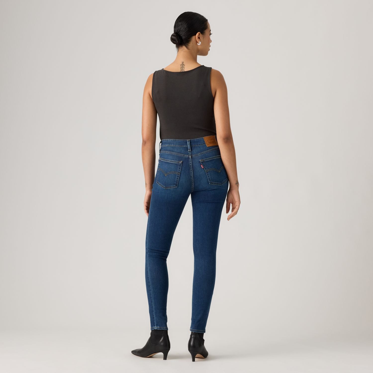 JEANS MUJER 721 HIGH RISE SKINNY AZUL LEVIS 18882-0965 - 4