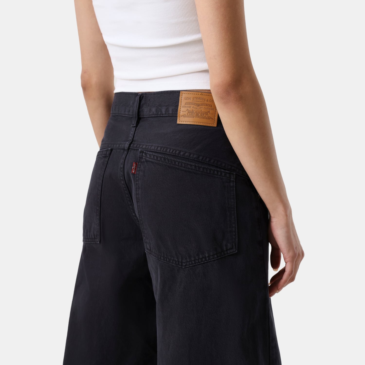 SHORTS MUJER SUPER BAGGY JORT NEGRO LEVIS 005DT-0004 - 4