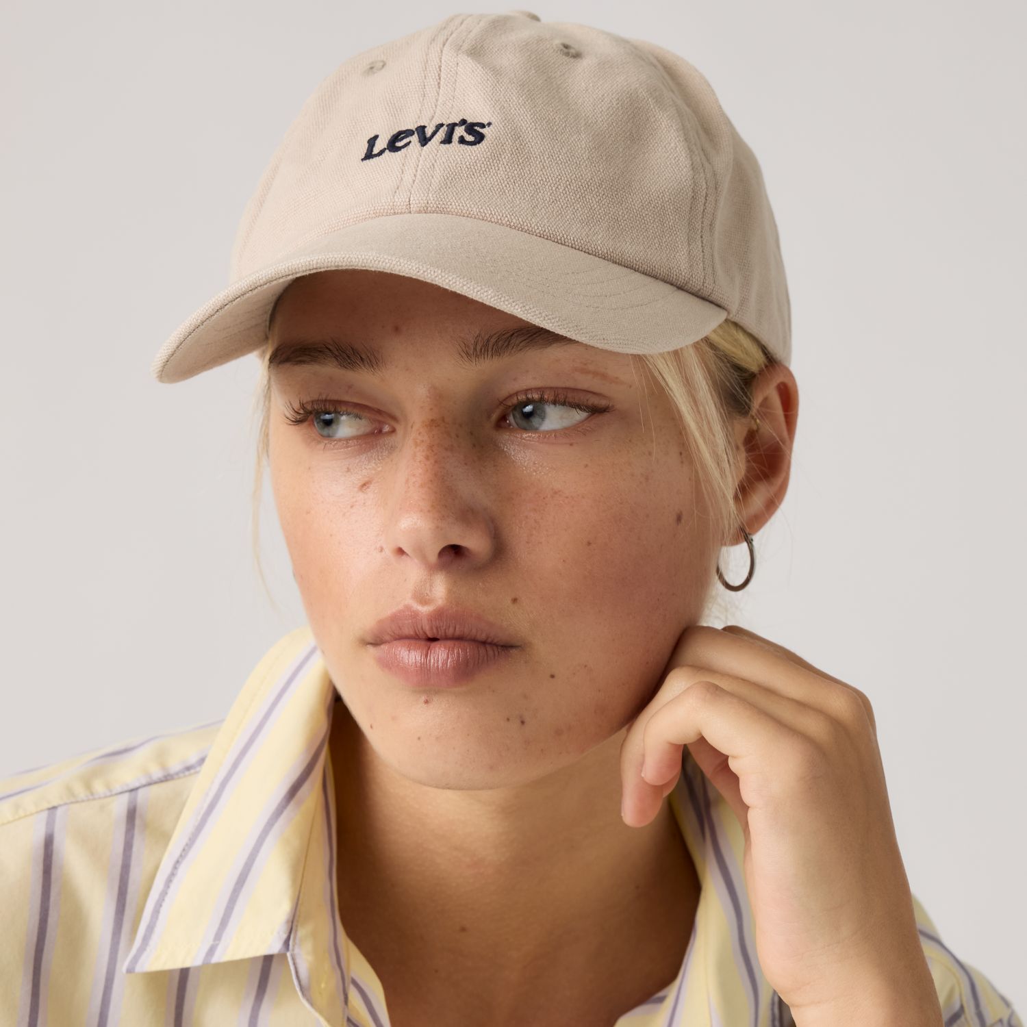 GORRO MUJER CLUB LOGO W S GRIS LEVIS 008Q3-0001 - 5
