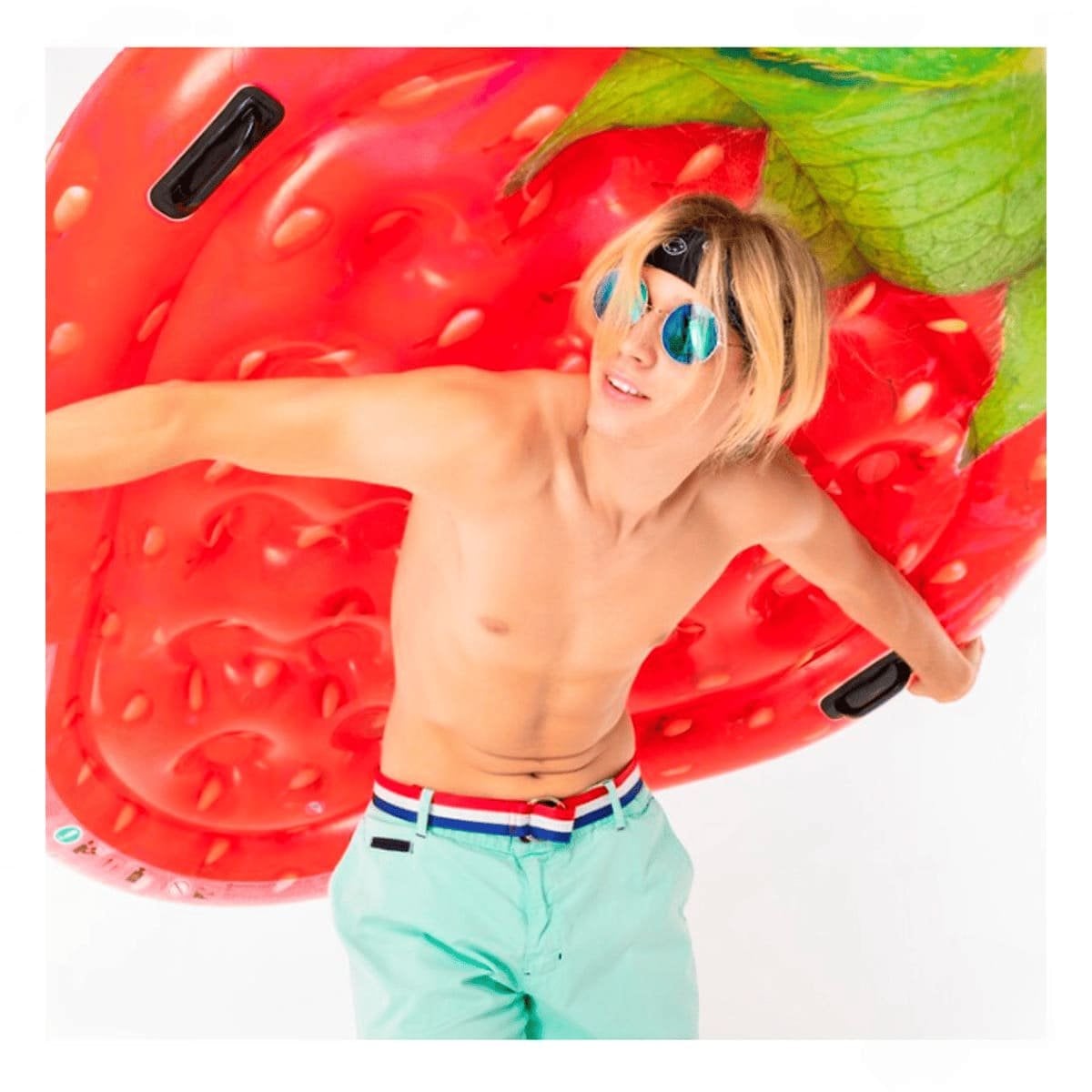FLOTADOR ACUATICO ISLA DE FRESAS 137 X 132 CM PARA PISCINA INFANTIL Y+REGALO STICKER - 5