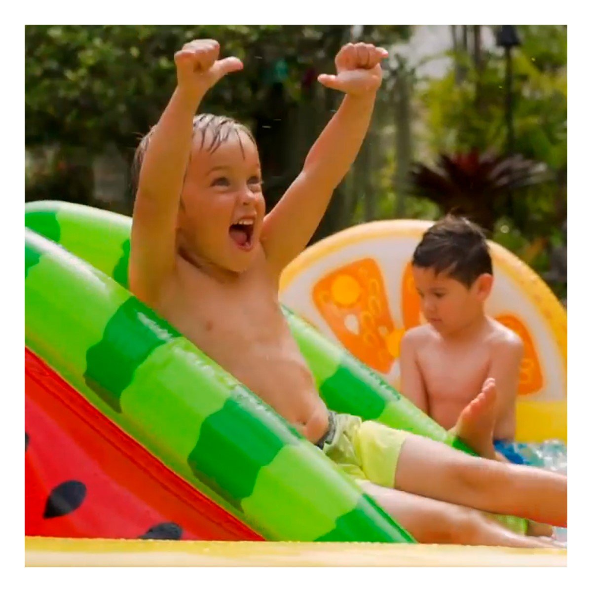 DIVERSIÓN INFLABLE FRUTAS CON TOBOGÁN MOD. 57158NP 91CM X 244CM X 91CM INTEX Y+PAPEL REGALO - 2