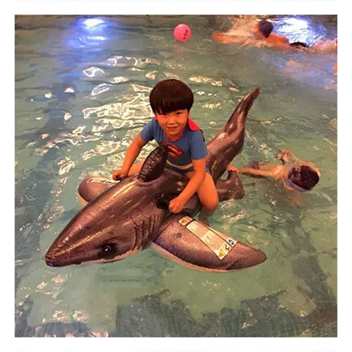 INFLABLE INFANTIL TIBURON 173 X 107 CM PARA PISCINA - 2