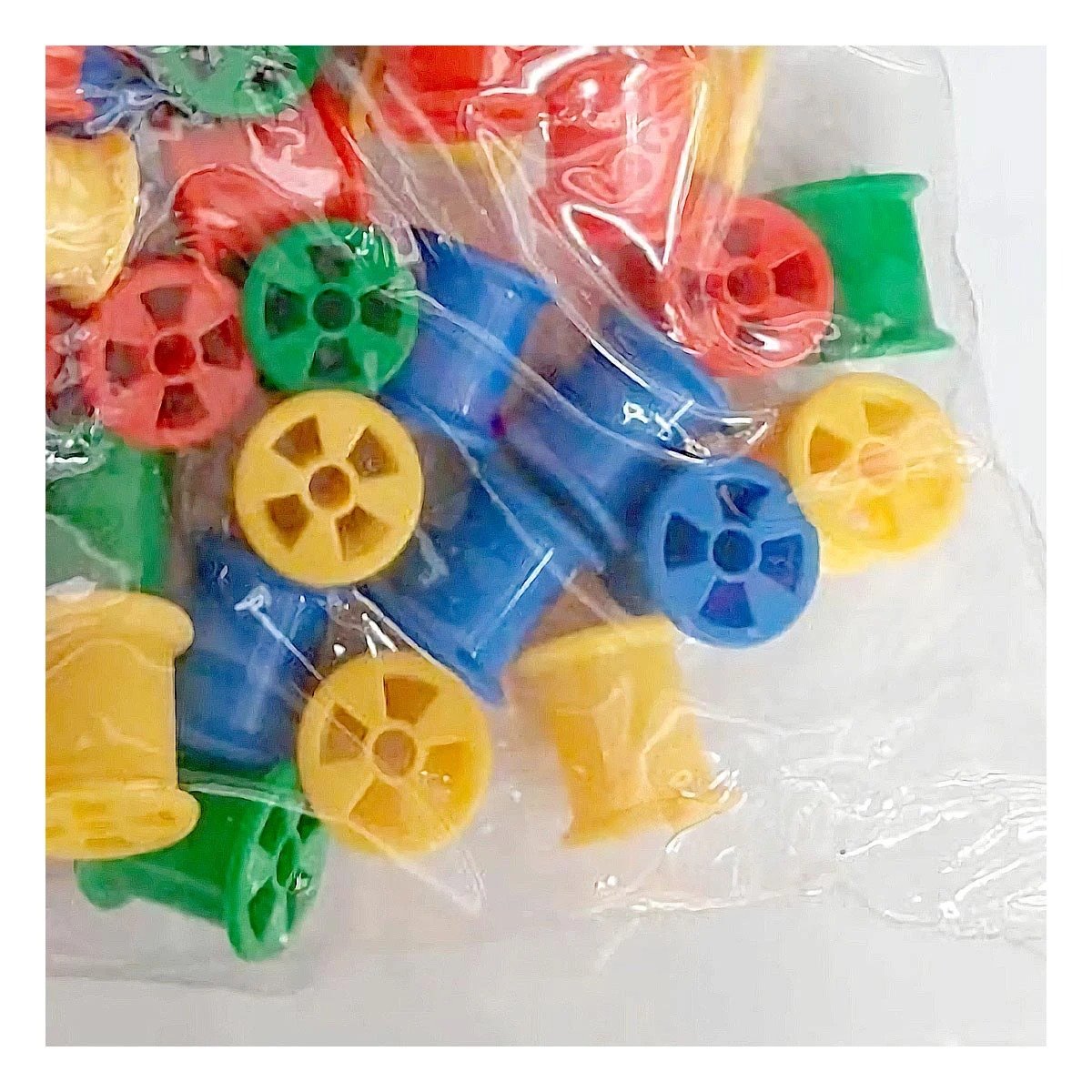 JUEGO DIDÁCTICO RYBIU PIEZAS DE CARRETES PARA ARMAR MULTICOLOR + PAPEL DE REGALO - 5