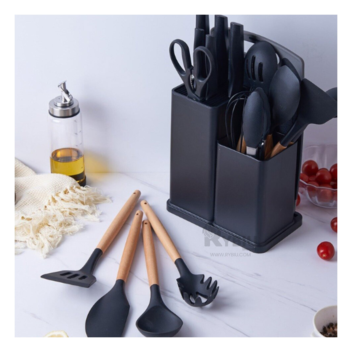 SET ACCESORIOS COCINA RYBIU CO29820 NEGRO CUBIERTOS FUNCIONAL + PAPEL REGALO - 1