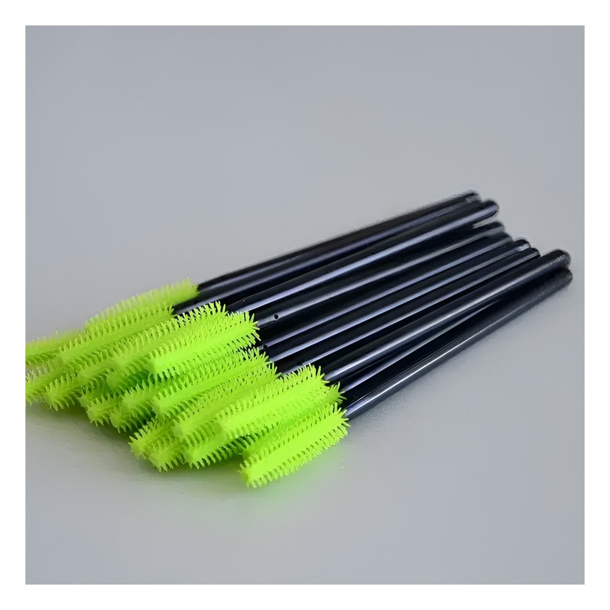 BROCHA VERDE LIMON DE SILICONA PARA PESTAÑA Y CEJA 12 PZS Y+PAPEL REGALO - 3