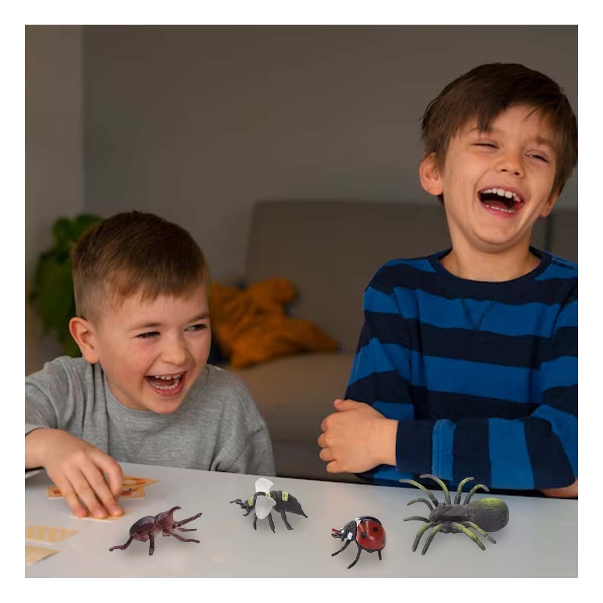 PACK6 FIGURAS REALISTAS DE INSECTOS MULTICOLOR PARA CURIOSIDAD INFANTIL YPAPEL REGALO - 5