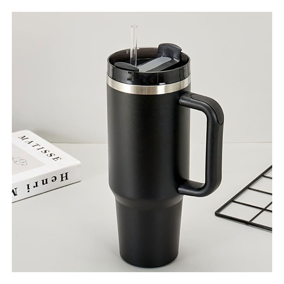 BOTELLA EN COLOR NEGRO CON ASA Y SORBETE REUTILIZABLE 1200ML DE ABS Y ACERO Y+LIGAS REGALO - 2