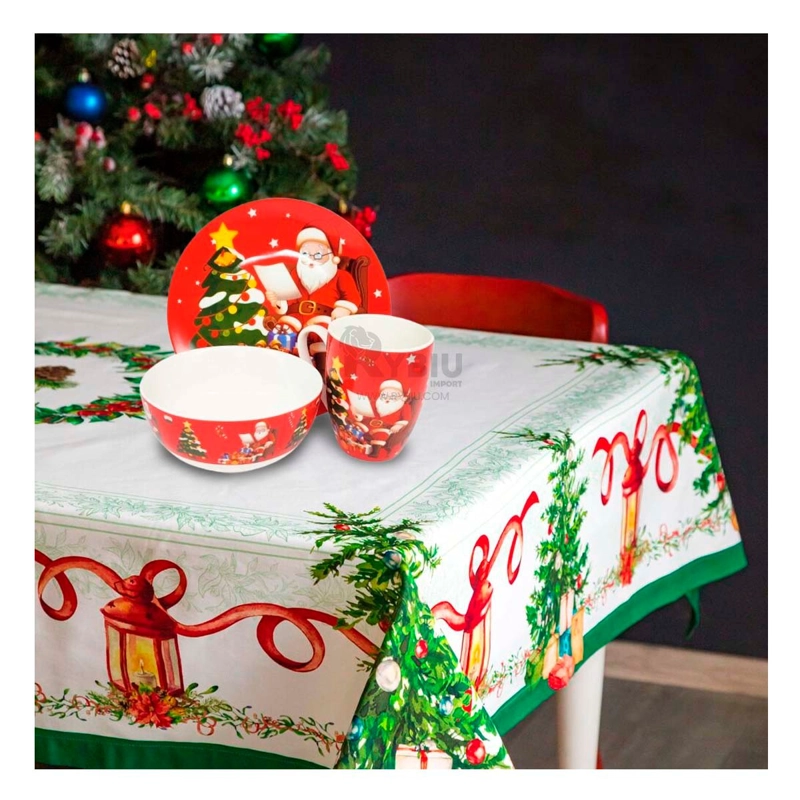 SET DE VAJILLA NAVIDENA CON SANTA Y ARBOL DE NAVIDAD EN COLOR ROJO