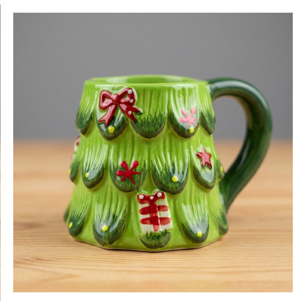 VASO VERDE FORMA ARBOL PINO 300ML NAVIDEÑO PARA BEBIDAS DE INVIERNO - 1