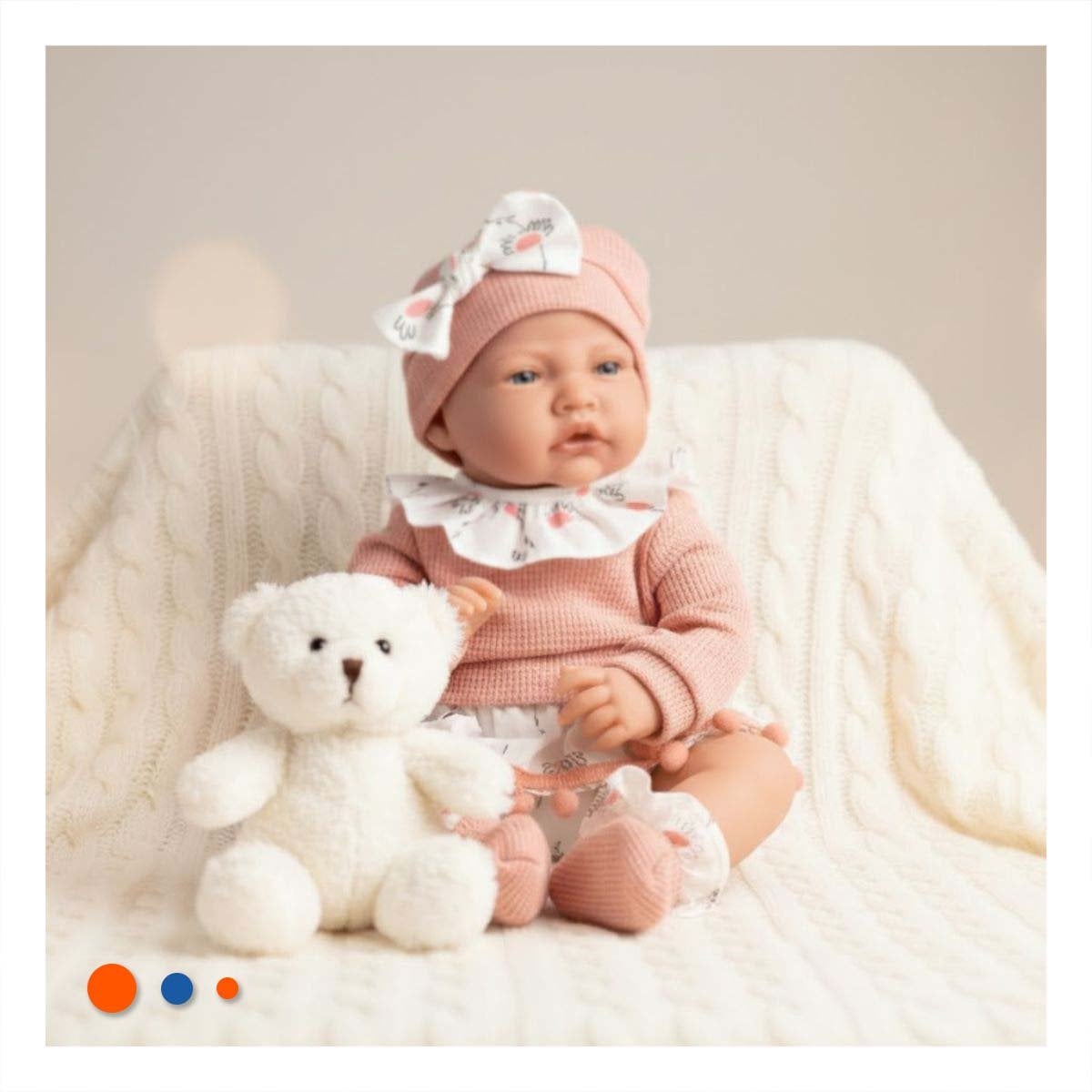 PACK2 FIGURA AMIGA KIKI BABY 42CM CON POLO SHORT Y GORRO ROSADO INFANTIL - 3