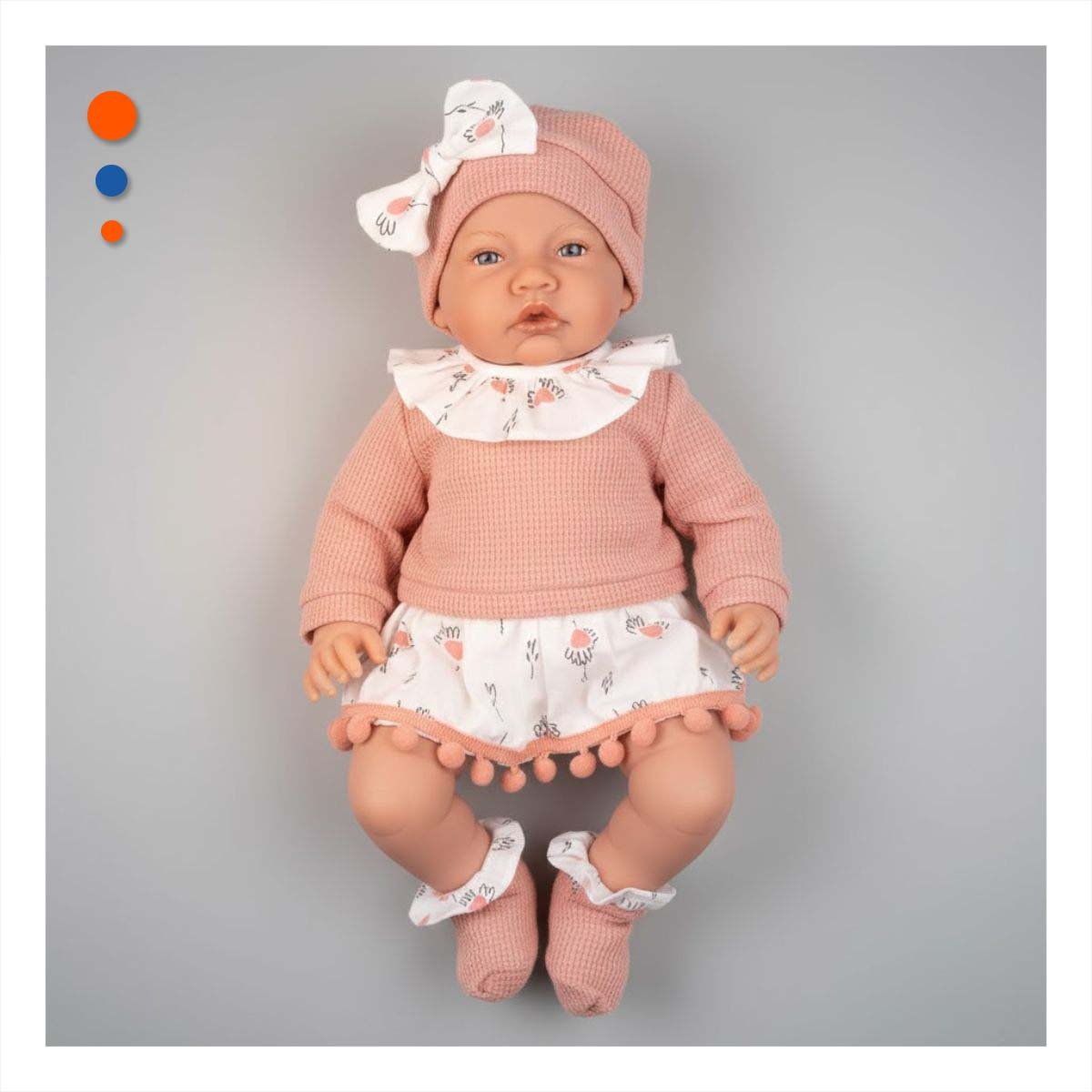 BEBE KIKI BABY 42CM CON POLO SHORT Y GORRO ROSADO PARA JUEGO DE ROLES E IMAGINACION - 1