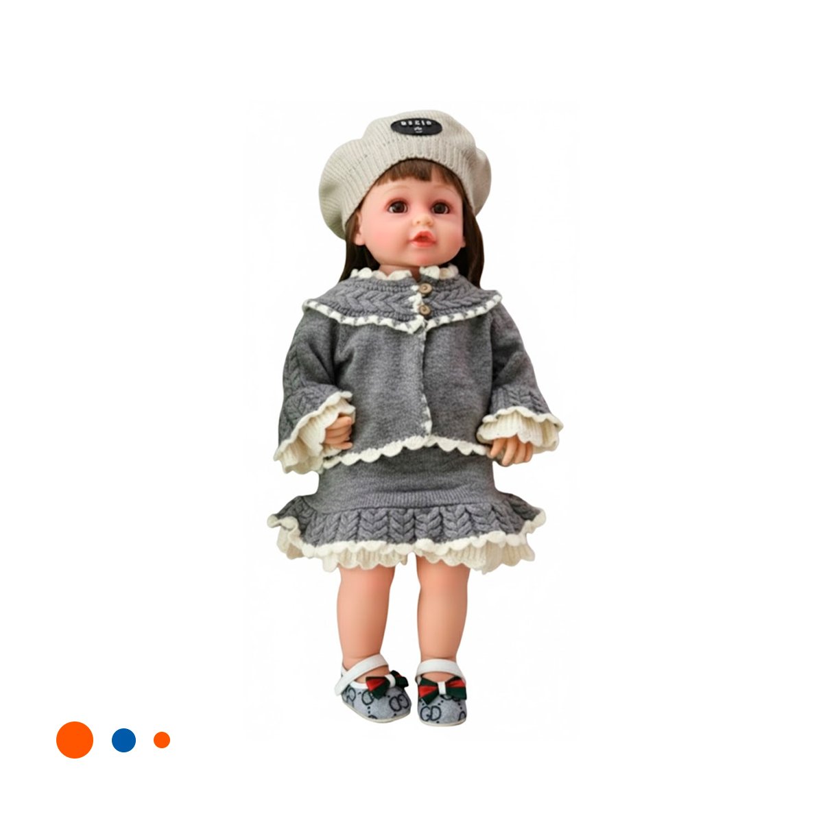 PACK2 MUÑECA YESSY CON VESTIDO VOLANTES TEJIDO PLOMO 55CM ESTILO ABRIGADO Y+REGALO STICKER - 2