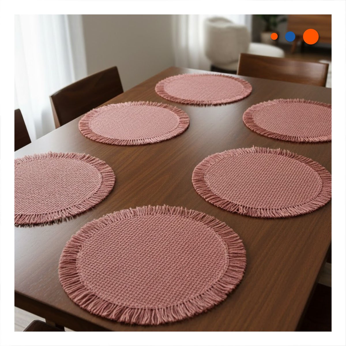 BASES CIRCULARES TEJIDAS CON FLECOS COLOR ROSADO EN SET DE 6 PARA MESA - 2