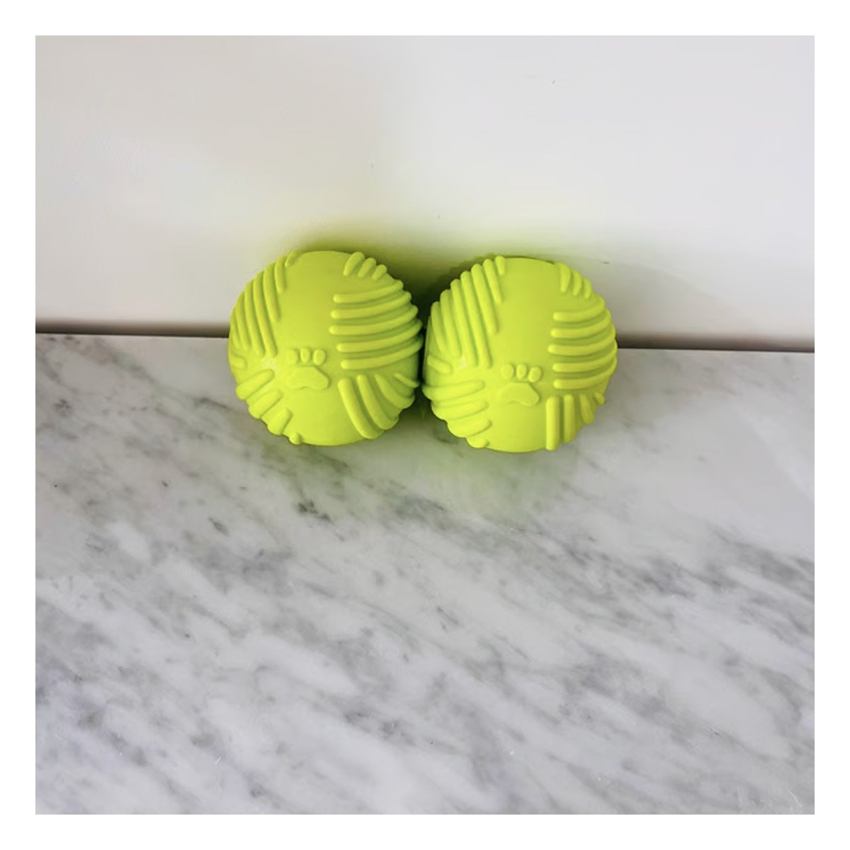PACK2 BOLA DURADERA A RAYAS DE COLOR VERDE LIMON DE GOMA Y FACIL DE SOSTENER - 5