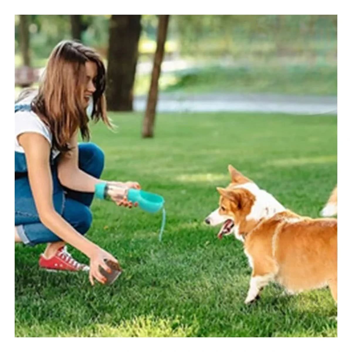 PACK4 FRASCO PORTATIL 4 EN 1 DISPENSADOR CON BOLSITA CELESTE MEDIANO - 2