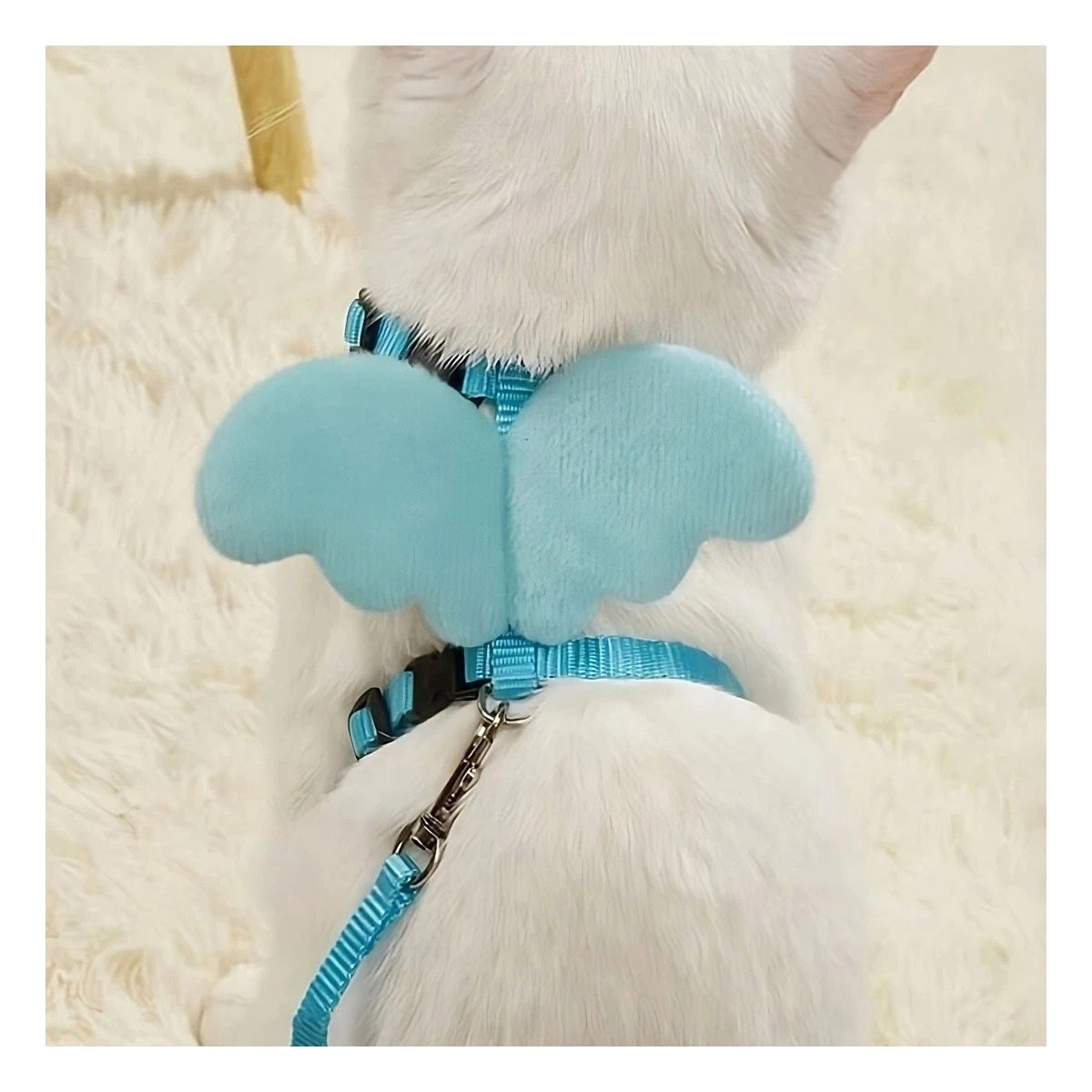 PECHERA AJUSTABLE CON ALITAS PEQUENAS PARA MASCOTA CELESTE CLARO - 1