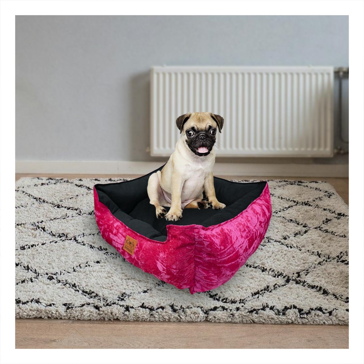COLCHON FUCSIA PARA PERRO TALLA S CON CENTRO NEGRO Y+POST IT - 3