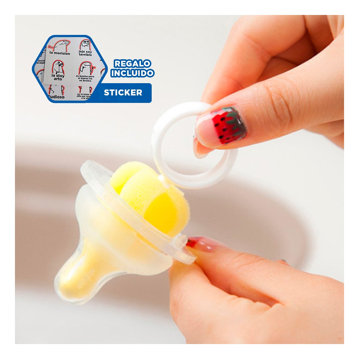CEPILLO SUAVE QUE LLEGA A RINCONES PEQUENOS DE BIBERONES 6PZS BASE CELESTE Y+REGALO STICKER - 1