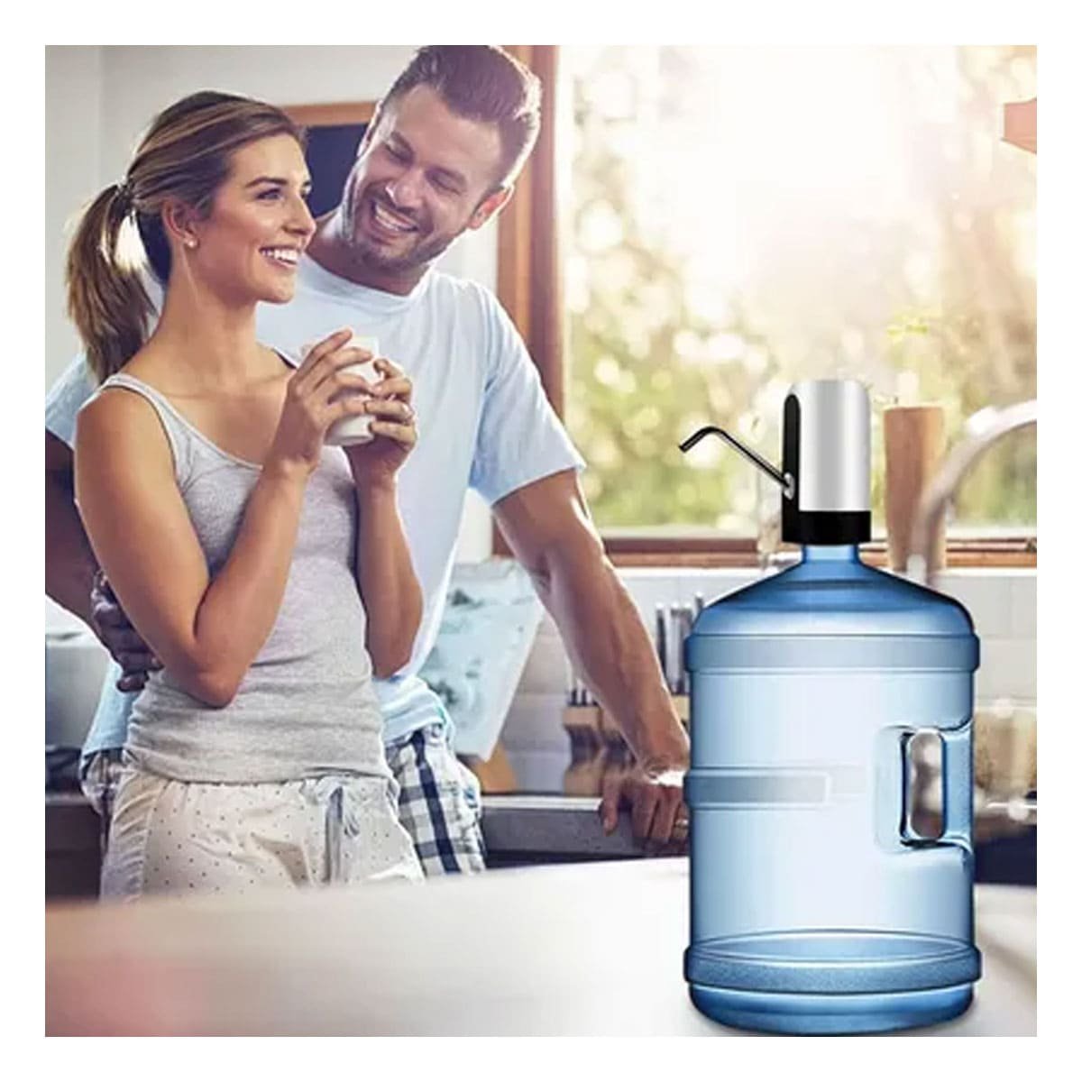 BOMBA DE AGUA ELECTRICO RECARGABLE DE COLOR BLANCO PARA COCINA - 1