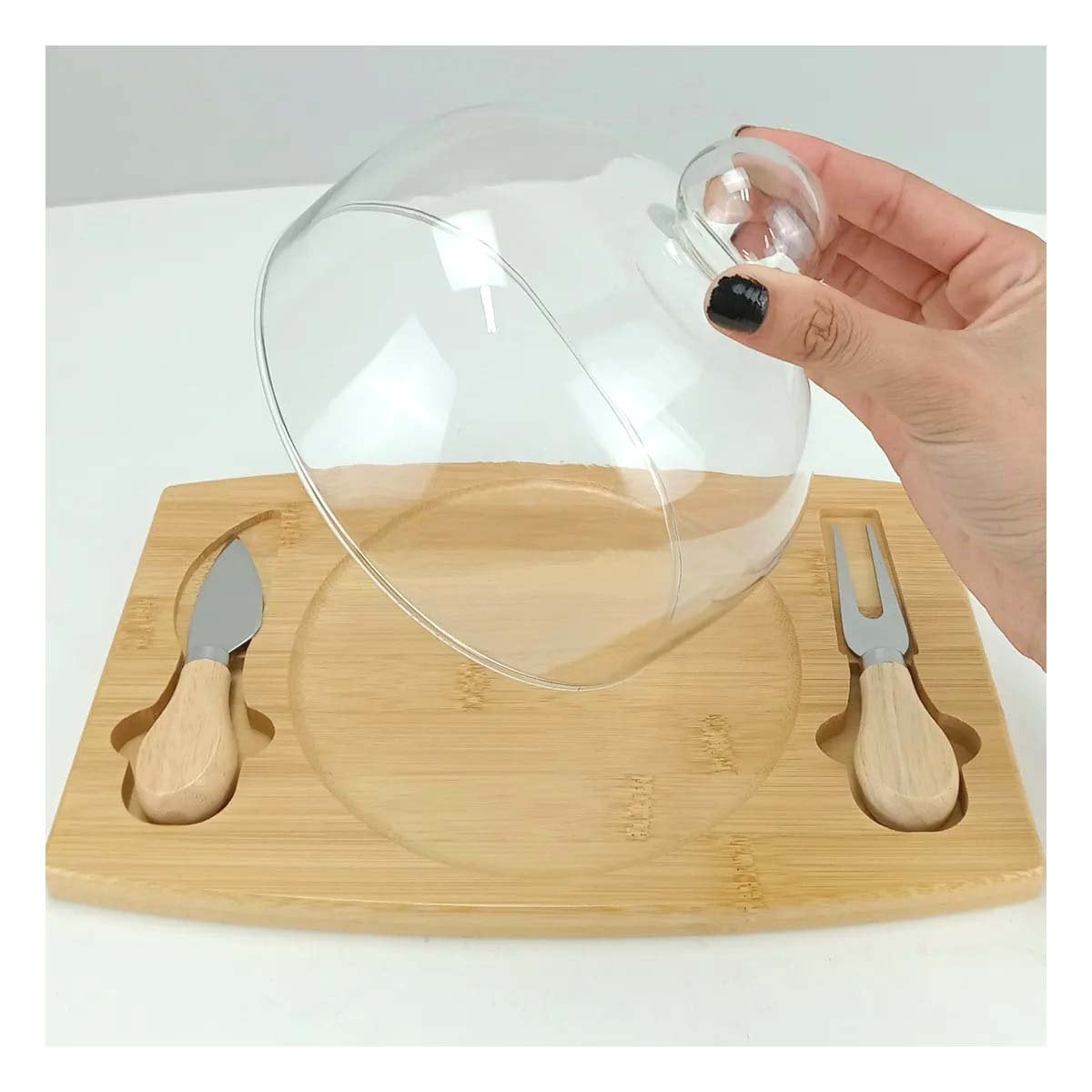 SUPERFICIE DE MADERA PARA SERVIR POSTRES CON DOME DE VIDRIO MADERA Y+POST IT - 3