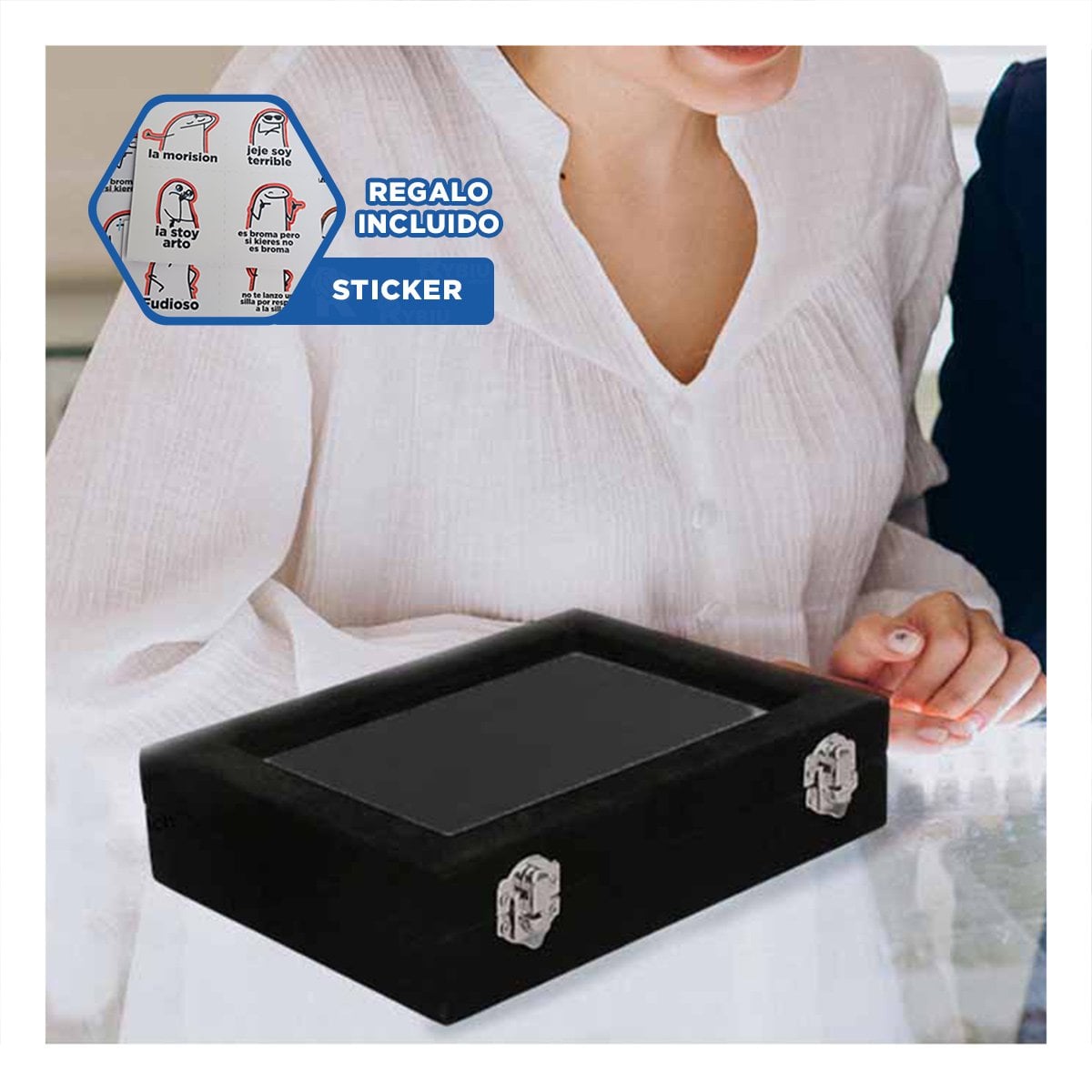 CAJA MODERNA DE 7 RANURAS PARA ANILLOS NEGRO CON INTERIOR SUAVE Y ACOLCHADO Y+REGALO STICKER - 1